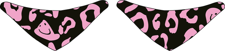 Reversible Pet Bandana: Style Meets Functionality for Your Furry Friend