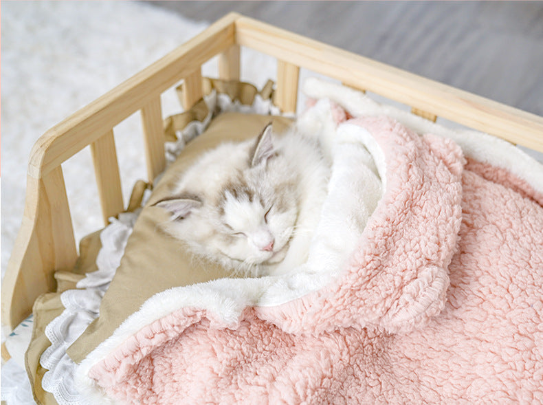 Pet Cloak Cute Cotton Velvet Warm Blanket