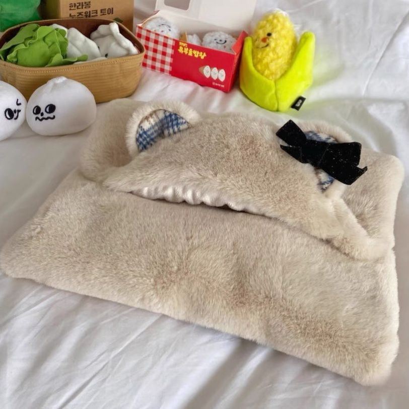 Plush Cloak Clothes Cute Bear Blanket Autumn And Winter Warm Pad